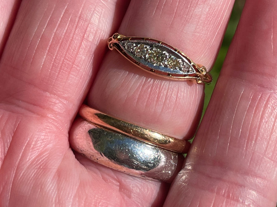 Antique 18ct Yellow Gold Diamond Boat Ring