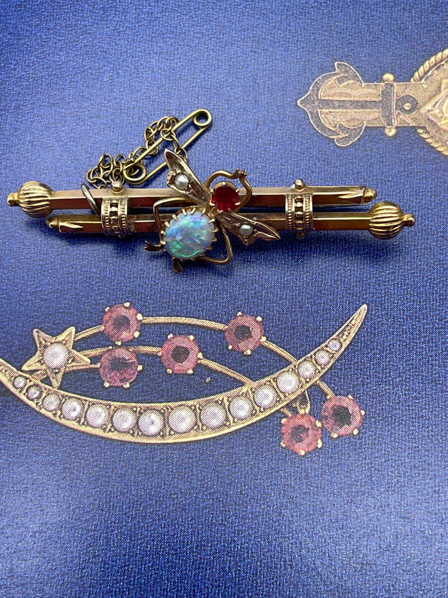 Antique Australian 9ct Rose Gold Bee Brooch Set with Opal Pearl and Garnet