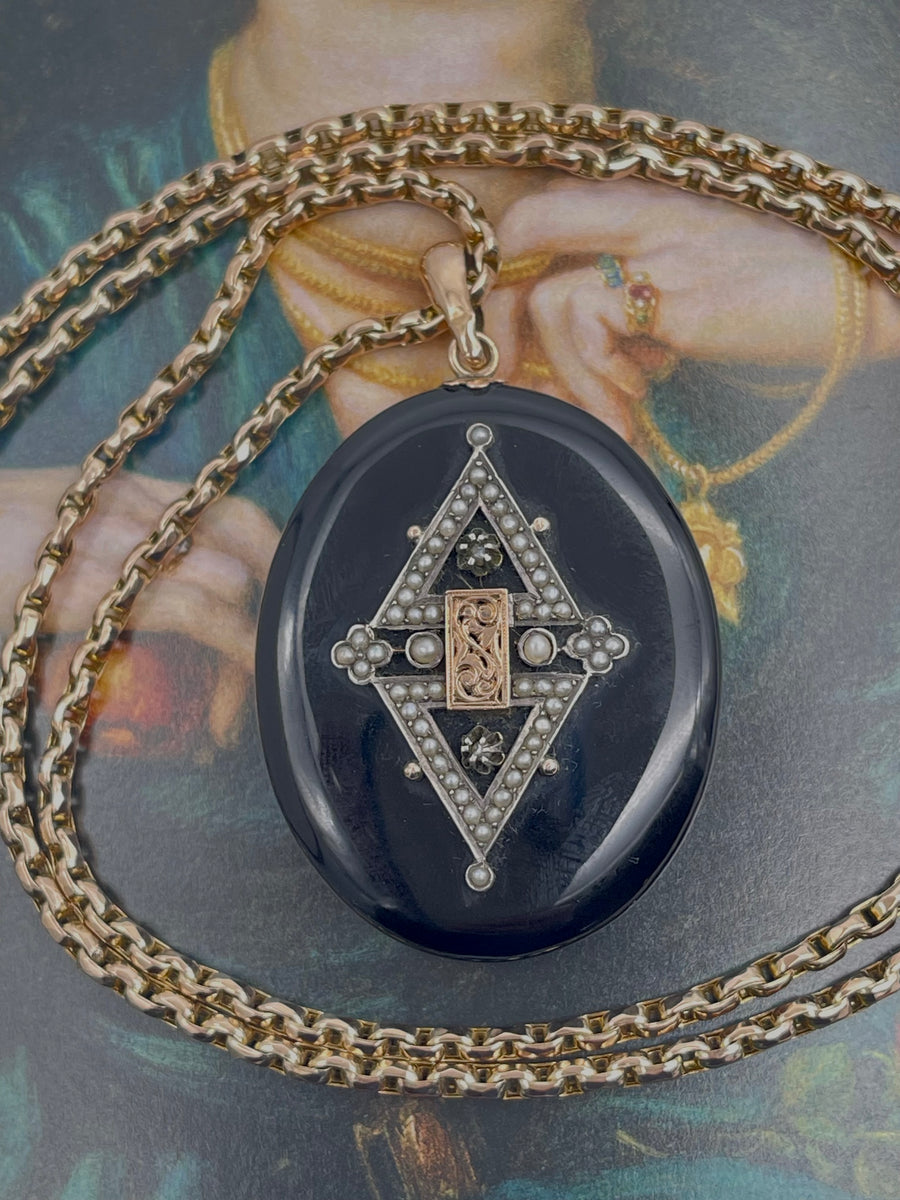 Large Antique Onyx and Gold Memorial Locket