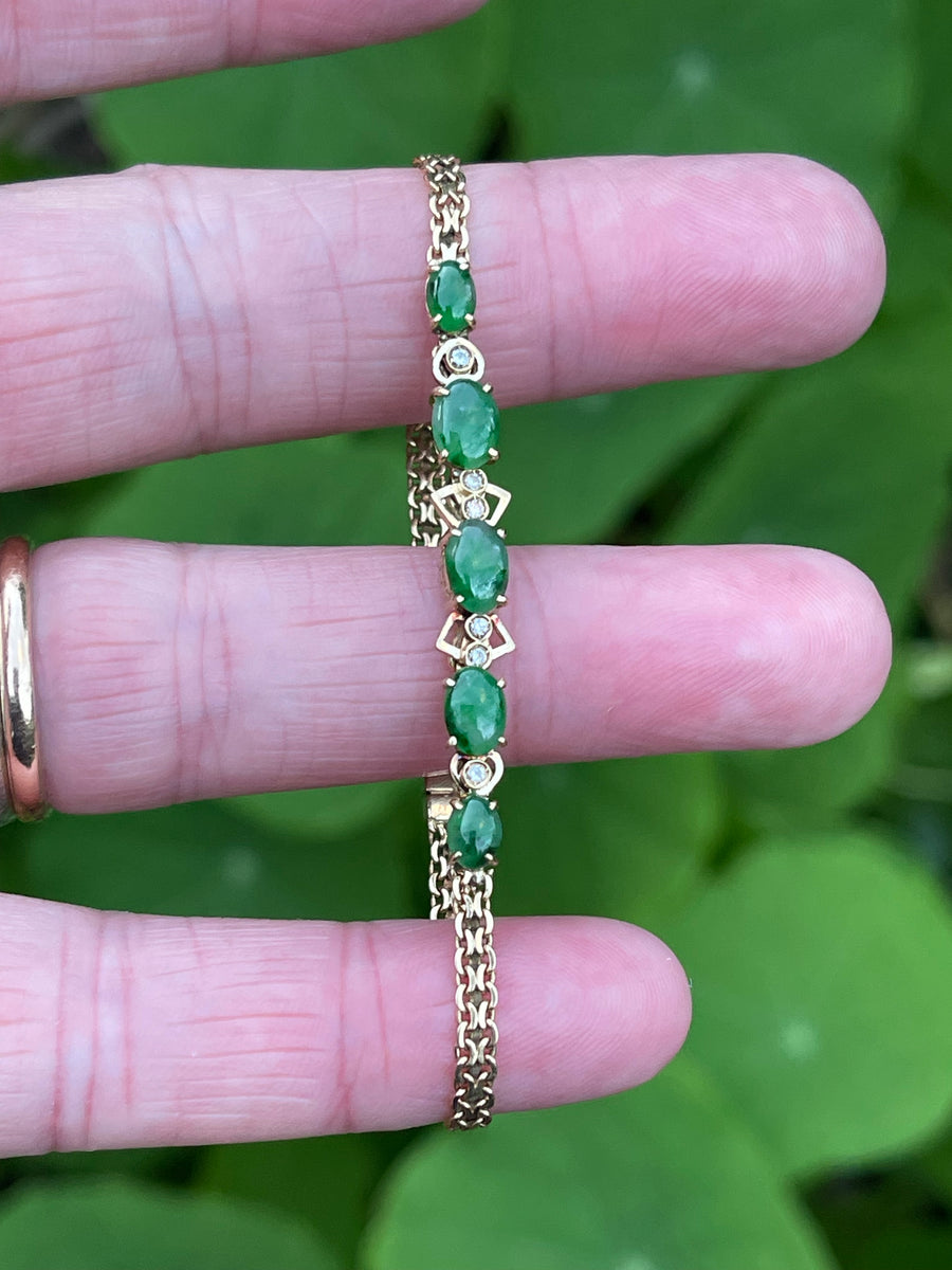 Vintage 18ct Jadeite and Diamond Bracelet