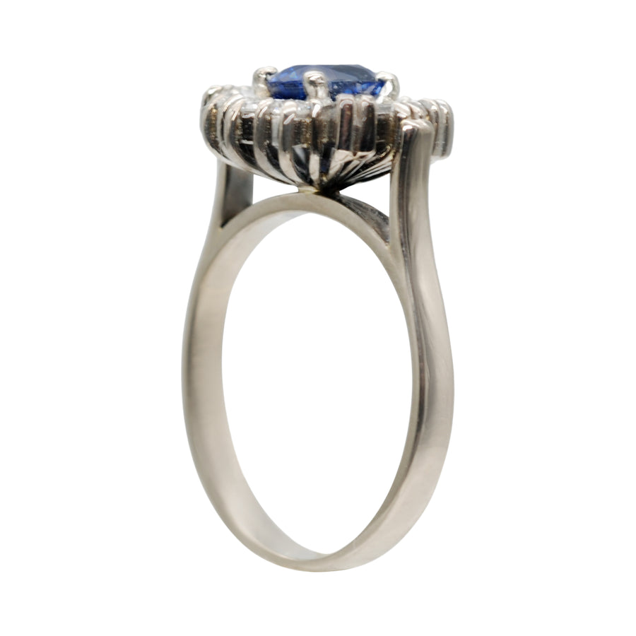 Vintage Natural Sapphire and Baguette Diamond ring