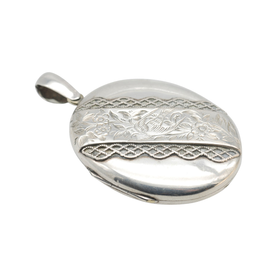 Antique Victorian Large Silver Oval Locket.