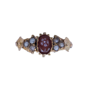 Victorian 15ct Yellow Gold,Hard Stone and Seed Pearl Cameo Ring.