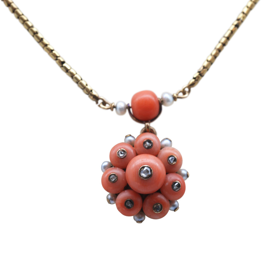 Georgian 15ct Gold And Coral And Rose Cut Diamond Necklet - close up locket 