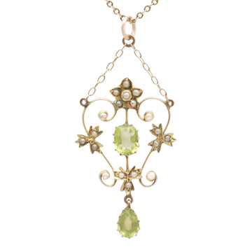 Edwardian 9ct Peridot and pearl pendant on a 9ct chain