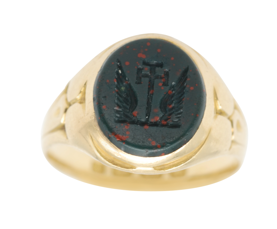 Antique Carved 18ct Yellow Gold Intaglio Signet Ring .
