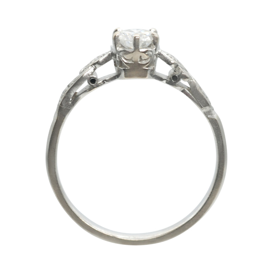 1930’s 18ct White Gold and platinum Diamond ring