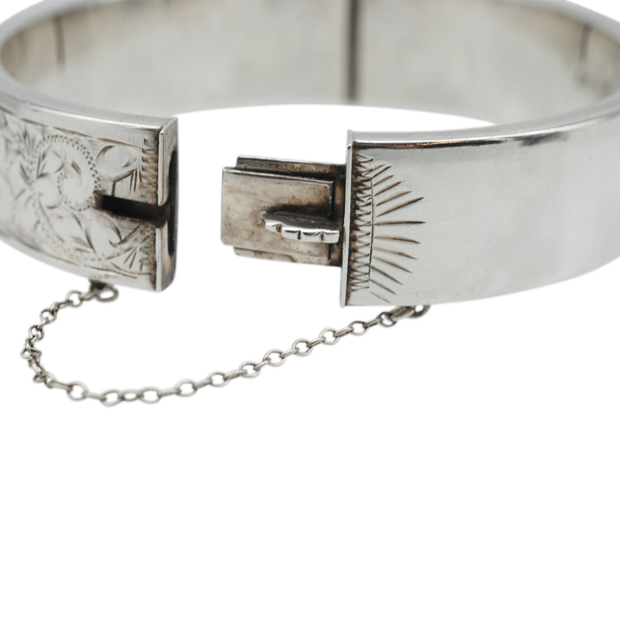 Mid-Century Oval Engraved Silver Cuff Bracelet. Hallmarked Birmingham 1962